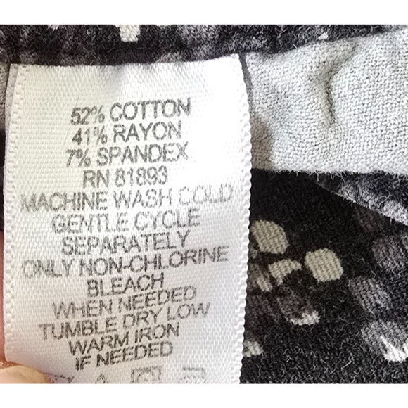 Isaac Mizrahi Live Pull On Pants Women's 24WT Black Gray Pattern Stretch - Picture 6 of 16